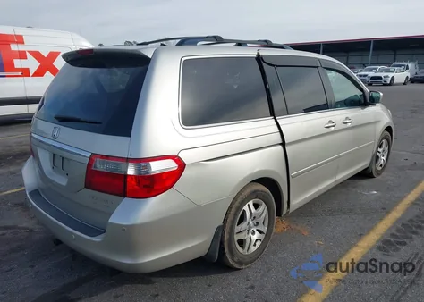 2005 Honda Odyssey Touring из США, поврежденный, VIN 5FNRL38835B024019